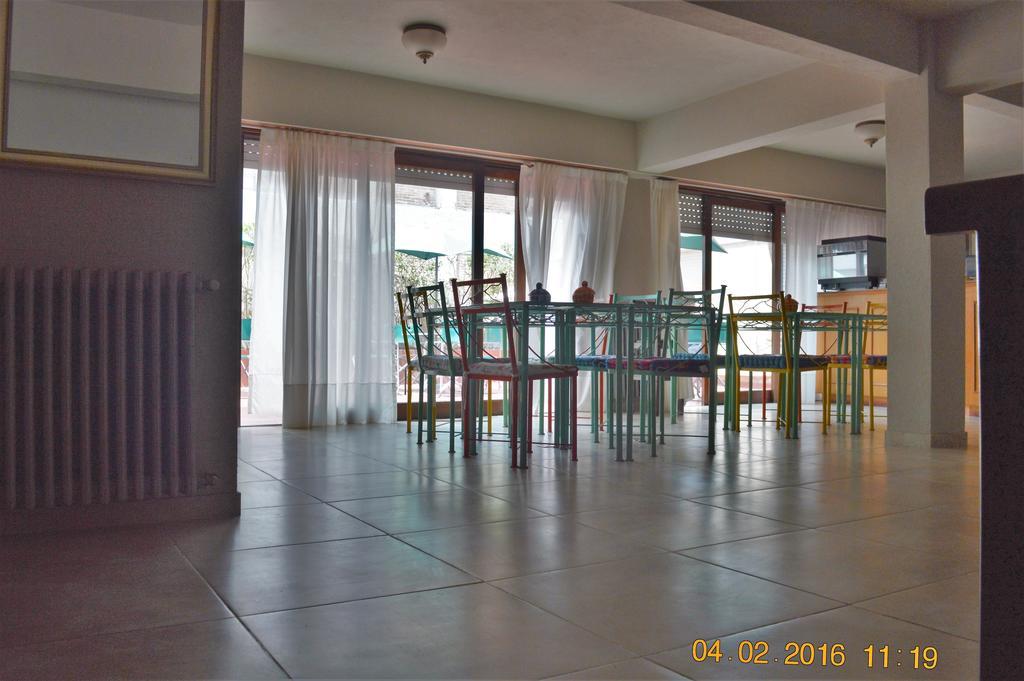 Hotel Victoria Pinamar Extérieur photo